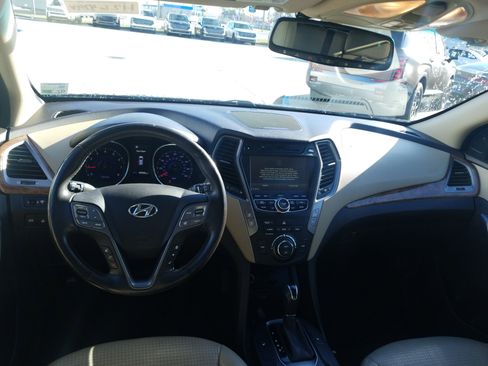 Used 2013 Hyundai Santa Fe Sport 2.0T w/ Technology Pkg image 18