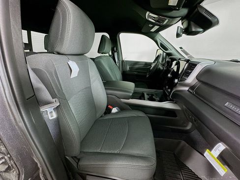 New 2026 RAM 2500 Big Horn image 32