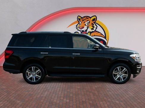 Used 2024 Ford Expedition Limited RWD image 4