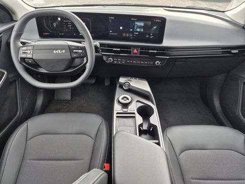 New 2025 Kia EV6 Light w/ Light LR Technology Package image 13