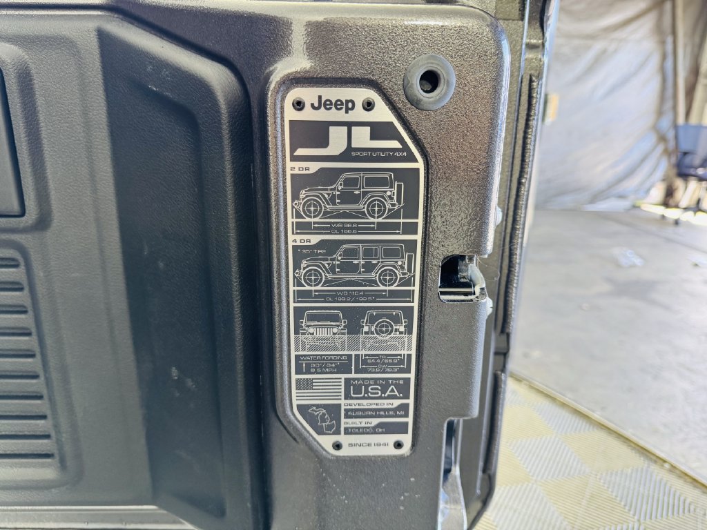 Used 2026 Jeep Wrangler Unlimited Sport AWD/4WD image 24