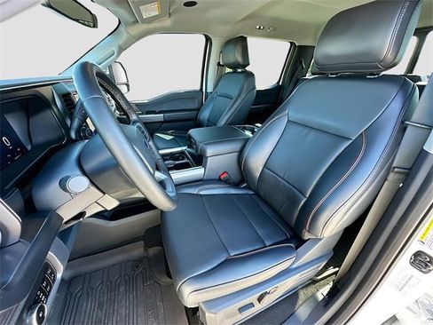 Used 2025 Ford F250 Lariat w/ Lariat Ultimate Package image 22