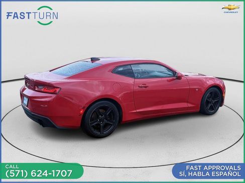 Used 2017 Chevrolet Camaro LT image 5