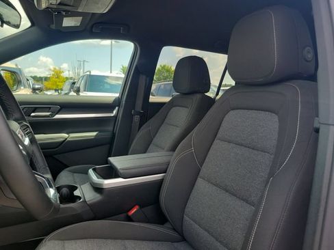 Used 2025 GMC Terrain Elevation AWD/4WD image 13