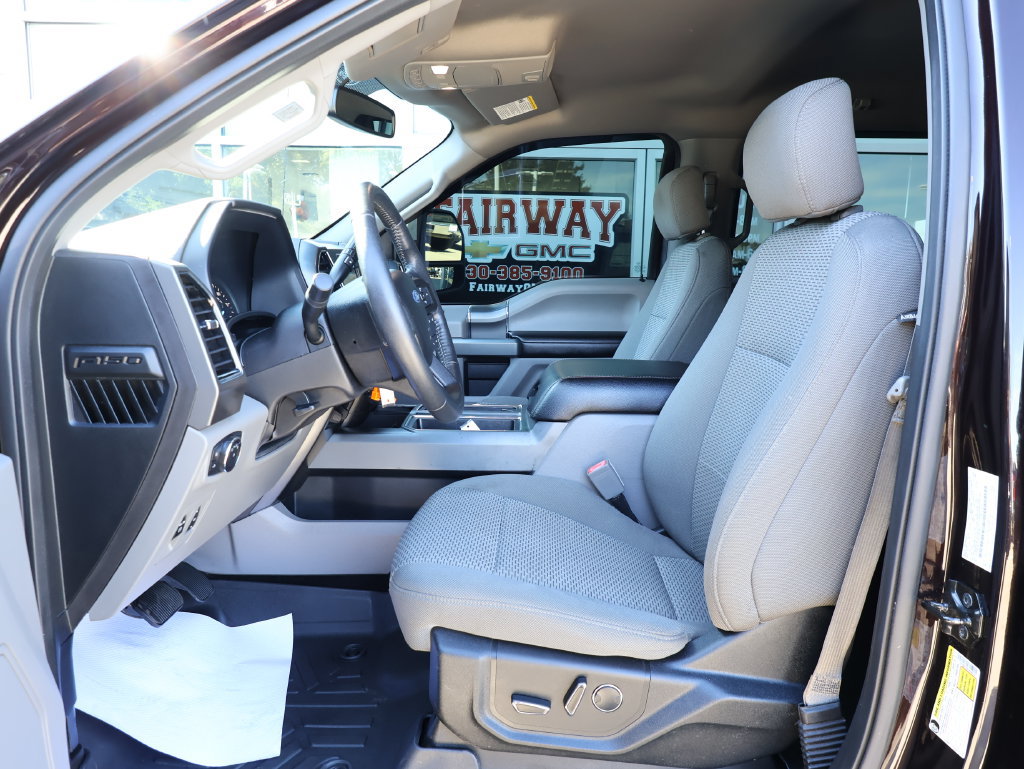 Used 2018 Ford F150 XLT w/ Equipment Group 302A Luxury AWD/4WD image 12