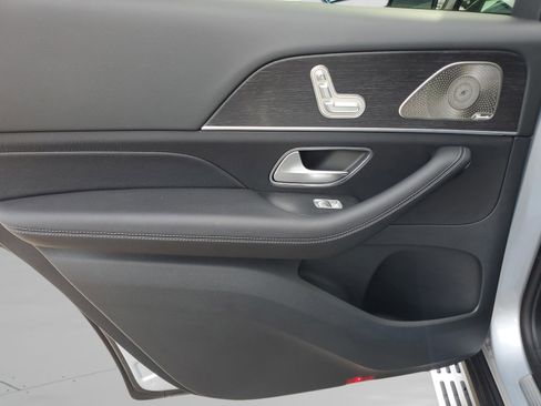 New 2026 Mercedes-Benz GLS 450 4MATIC image 34