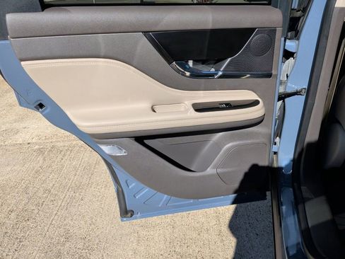 Used 2024 Lincoln Corsair Reserve w/ Equipment Group 201A image 31