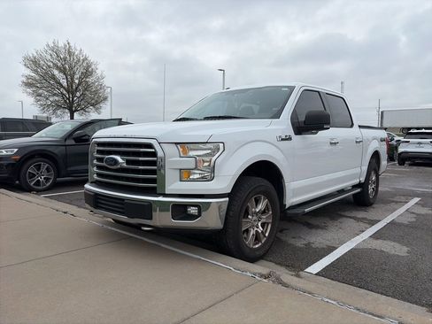 Used 2016 Ford F150 XLT w/ Equipment Group 302A Luxury image 1