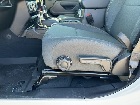 New 2026 Jeep Wrangler Unlimited Sport AWD/4WD image 10