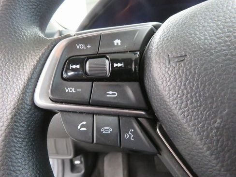 Used 2021 Honda Accord LX image 29