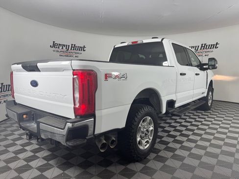 Used 2025 Ford F250 XLT w/ FX4 Off-Road Package AWD/4WD image 7