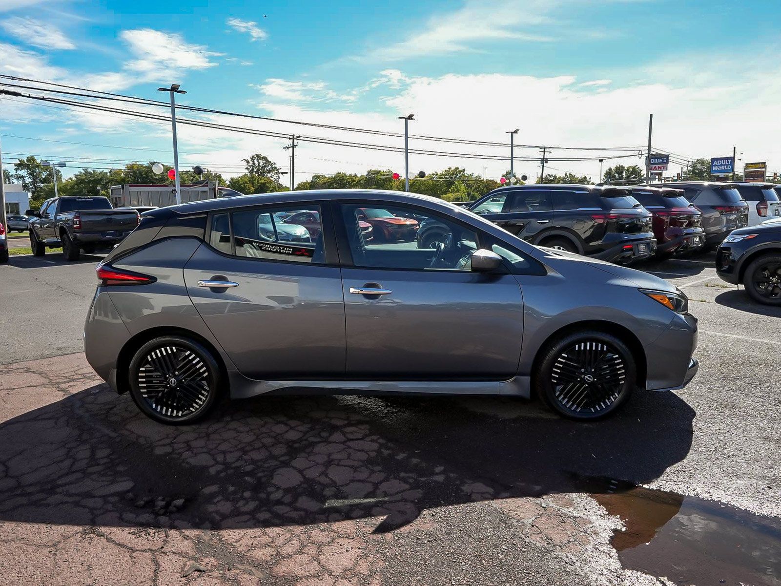 Used 2023 Nissan Leaf SV Plus FWD image 6