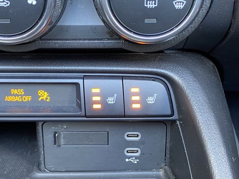 Used 2024 MAZDA MX-5 Miata Grand Touring w/ Weather Package image 15