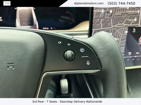 Used 2023 Tesla Model X image 31