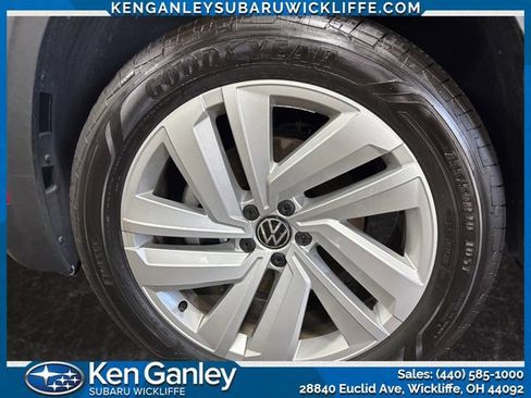 Used 2022 Volkswagen Atlas Cross Sport SE AWD/4WD image 26