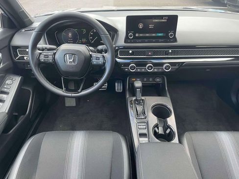 Certified 2025 Honda Civic Sport image 11