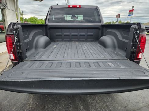 Used 2022 RAM 1500 Classic Warlock AWD/4WD image 34