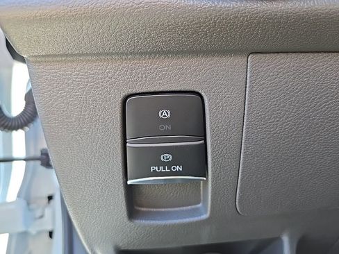 New 2026 Ford Transit 250 148 Medium Roof RWD image 15