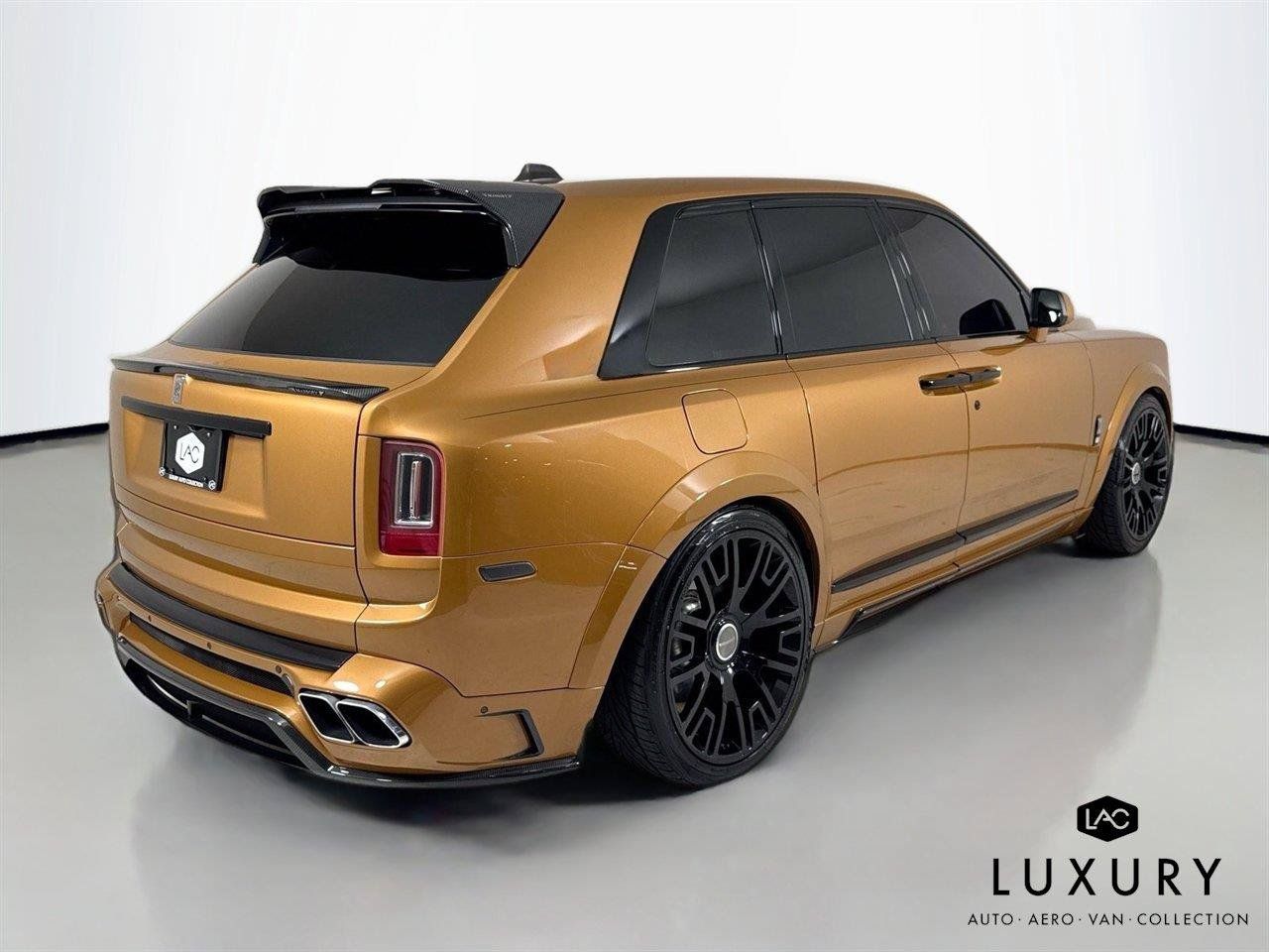 Used 2021 Rolls-Royce Cullinan AWD/4WD image 7