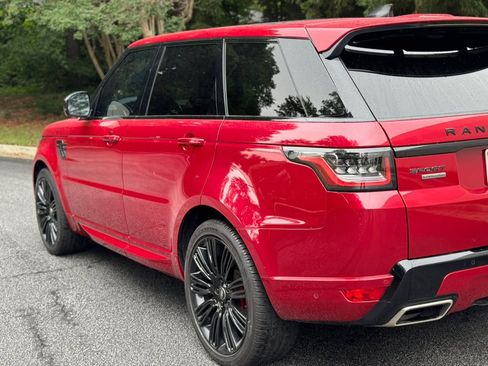 Used 2019 Land Rover Range Rover Sport Supercharged AWD/4WD image 17