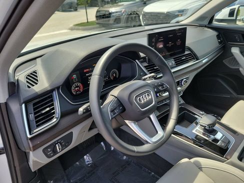 Certified 2023 Audi Q5 2.0T Premium Plus AWD/4WD image 7
