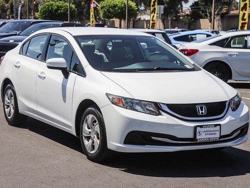 Used 2015 Honda Civic LX image 3