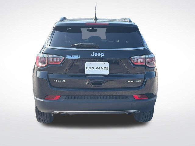 Used 2023 Jeep Compass Limited AWD/4WD image 4