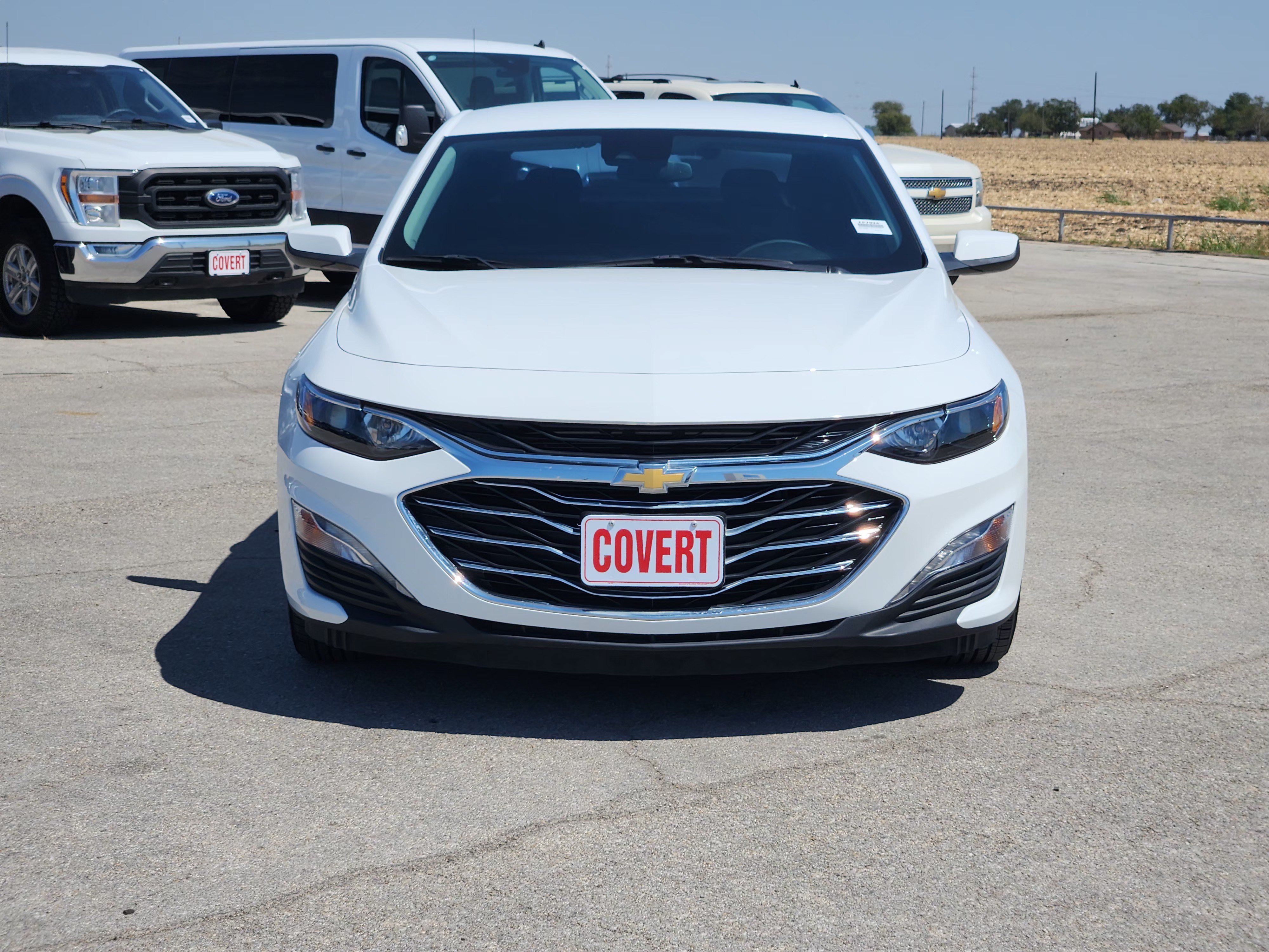 Used 2023 Chevrolet Malibu LT FWD image 2