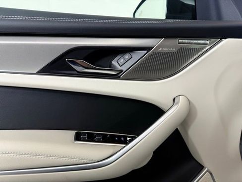 Certified 2026 Jaguar F-PACE R-Dynamic S image 25