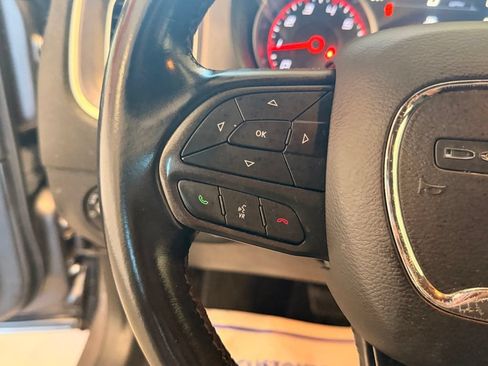 Used 2022 Dodge Charger SXT RWD image 29