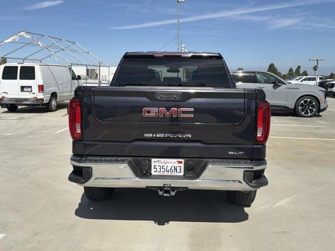 Used 2022 GMC Sierra 1500 SLT w/ SLT Premium Package image 6