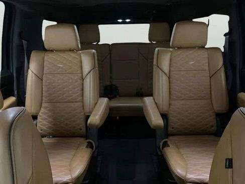 Used 2023 Cadillac Escalade ESV Sport w/ Touring Package AWD/4WD image 40