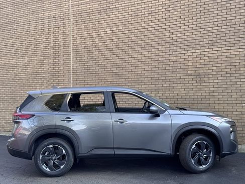 New 2025 Nissan Rogue SV AWD/4WD image 6