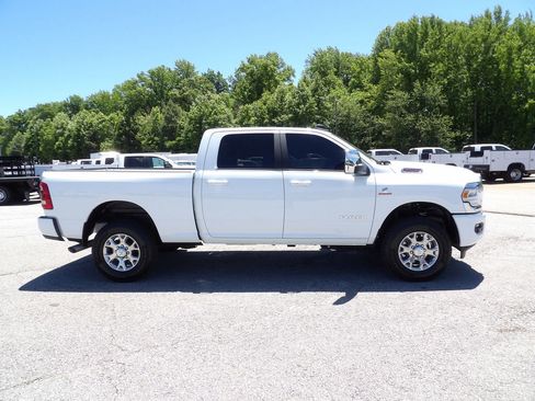 Used 2024 RAM 2500 Laramie w/ Safety Group AWD/4WD image 9