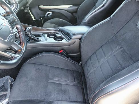 Used 2020 Dodge Challenger R/T Scat Pack RWD image 17