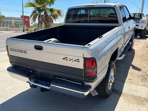 Used 1999 Dodge Ram 2500 Truck 4x4 Quad Cab image 9