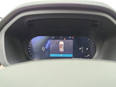 New 2026 Volvo XC60 B5 Plus w/ Protection Package Premier image 32