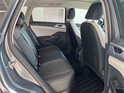 New 2026 Volkswagen Taos SE AWD/4WD image 30