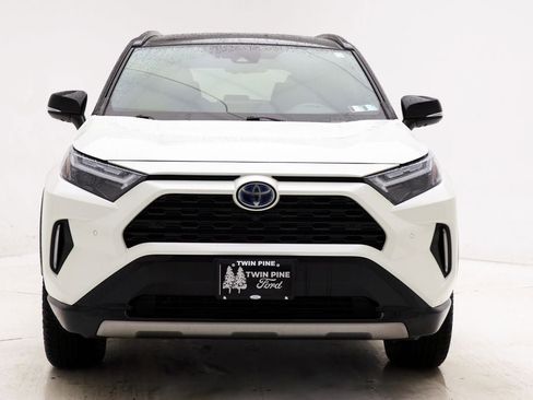 Used 2022 Toyota RAV4 XSE image 4
