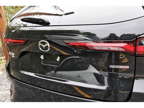 Certified 2025 MAZDA CX-70 3.3 Turbo S w/ Premium Package image 5