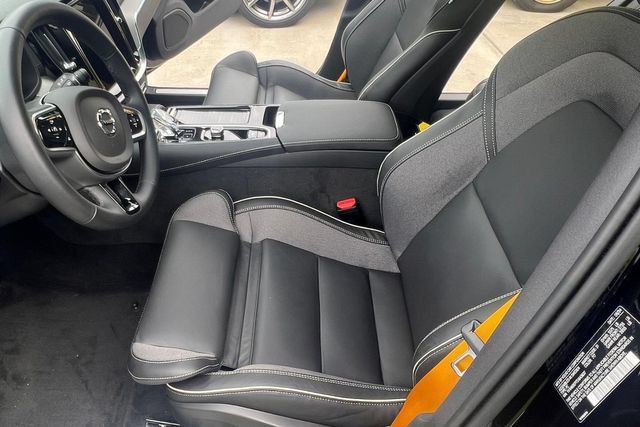 Used 2025 Volvo V60 T8 Polestar AWD/4WD image 25
