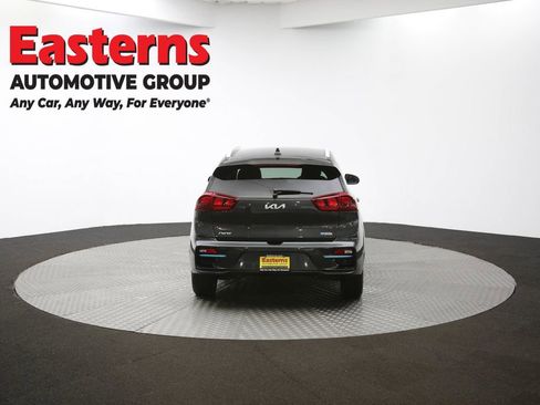 Used 2022 Kia Niro EX w/ Cold Weather Package image 34