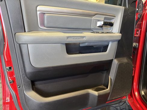 Used 2016 RAM 2500 Big Horn image 20
