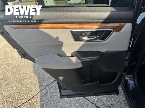 Used 2017 Honda CR-V EX image 25