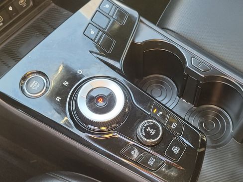 Used 2024 Kia Sportage X-Line image 14