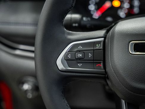 New 2026 Jeep Compass Latitude image 27