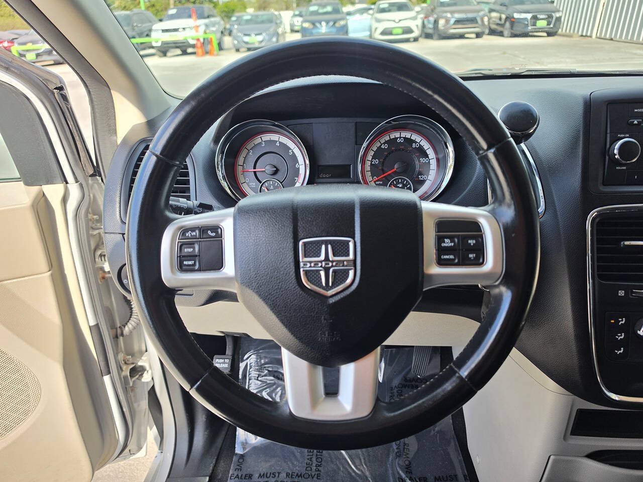 Used 2012 Dodge Grand Caravan SE FWD image 45
