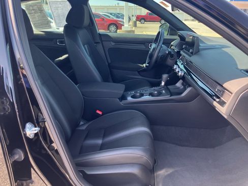 Certified 2024 Honda Civic Sport image 32