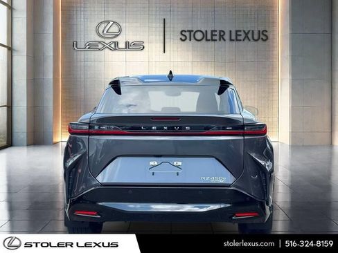 Used 2023 Lexus RZ 450e Premium w/ Accessory Package (2T) AWD/4WD image 5