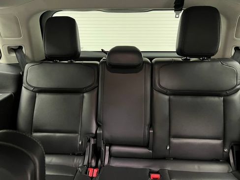 Used 2025 Ford Expedition Platinum AWD/4WD image 49